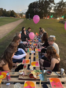 Painting class by Luna & Co